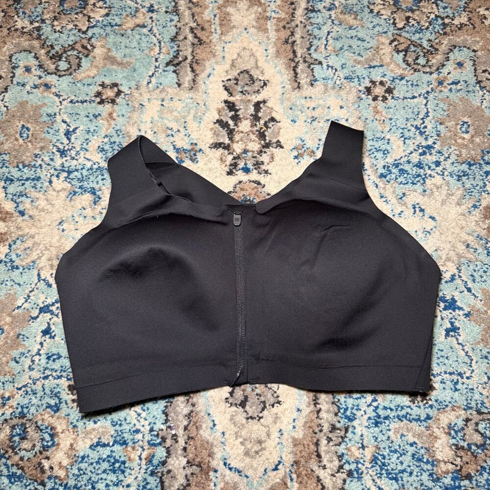 Lululemon Enlite Bra